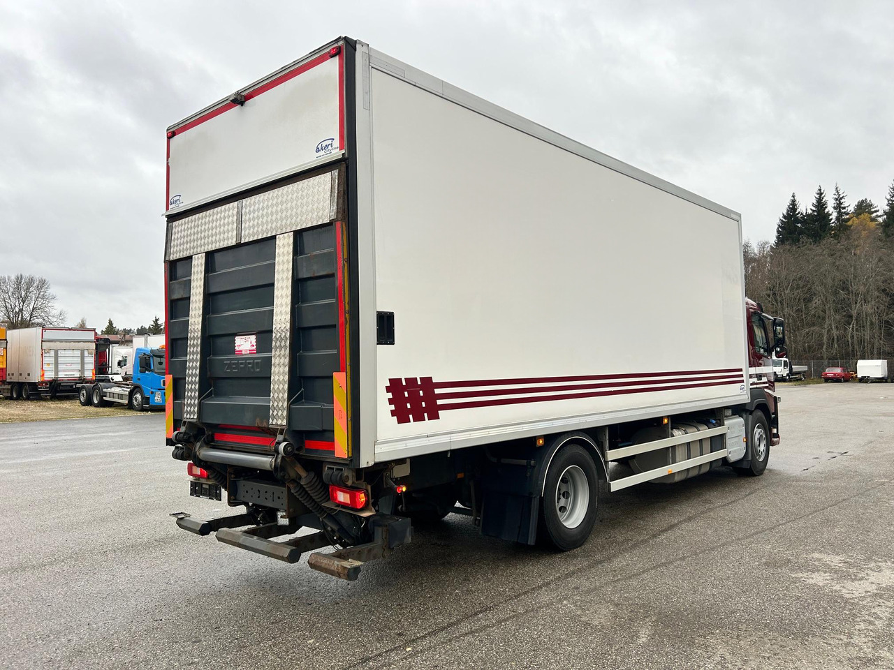 VOLVO FM370 - Külmutiga veoauto: pilt 4 VOLVO FM370 - Külmutiga veoauto: pilt 4