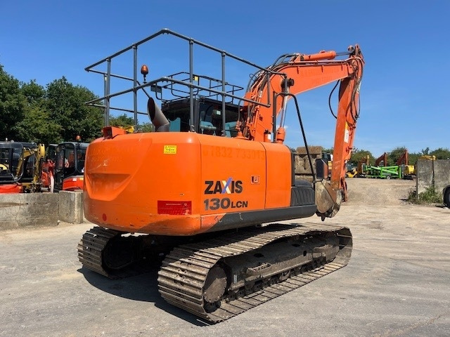 Hitachi ZX 130 LC N-5 - Lintekskavaator: pilt 4 Hitachi ZX 130 LC N-5 - Lintekskavaator: pilt 4