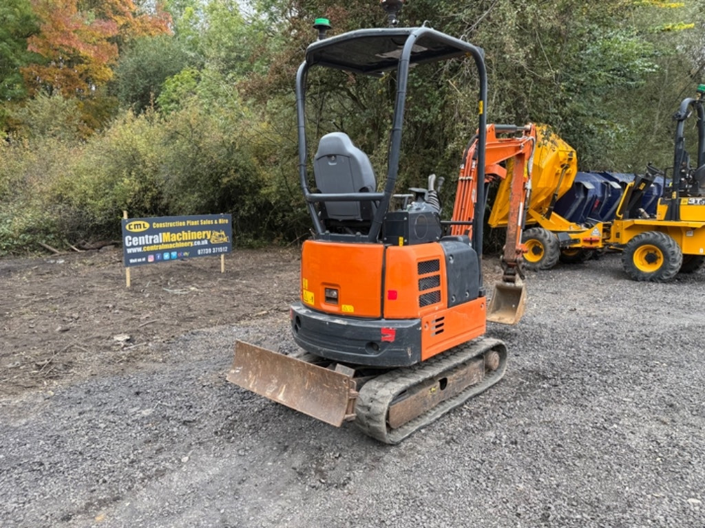 Hitachi ZX 19 U-6 - Miniekskavaator: pilt 4 Hitachi ZX 19 U-6 - Miniekskavaator: pilt 4