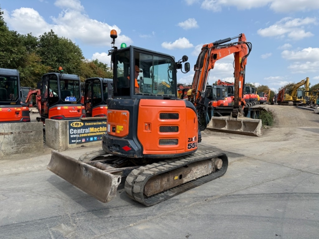 Hitachi ZX 55 U-5 A CLR - Miniekskavaator: pilt 3 Hitachi ZX 55 U-5 A CLR - Miniekskavaator: pilt 3