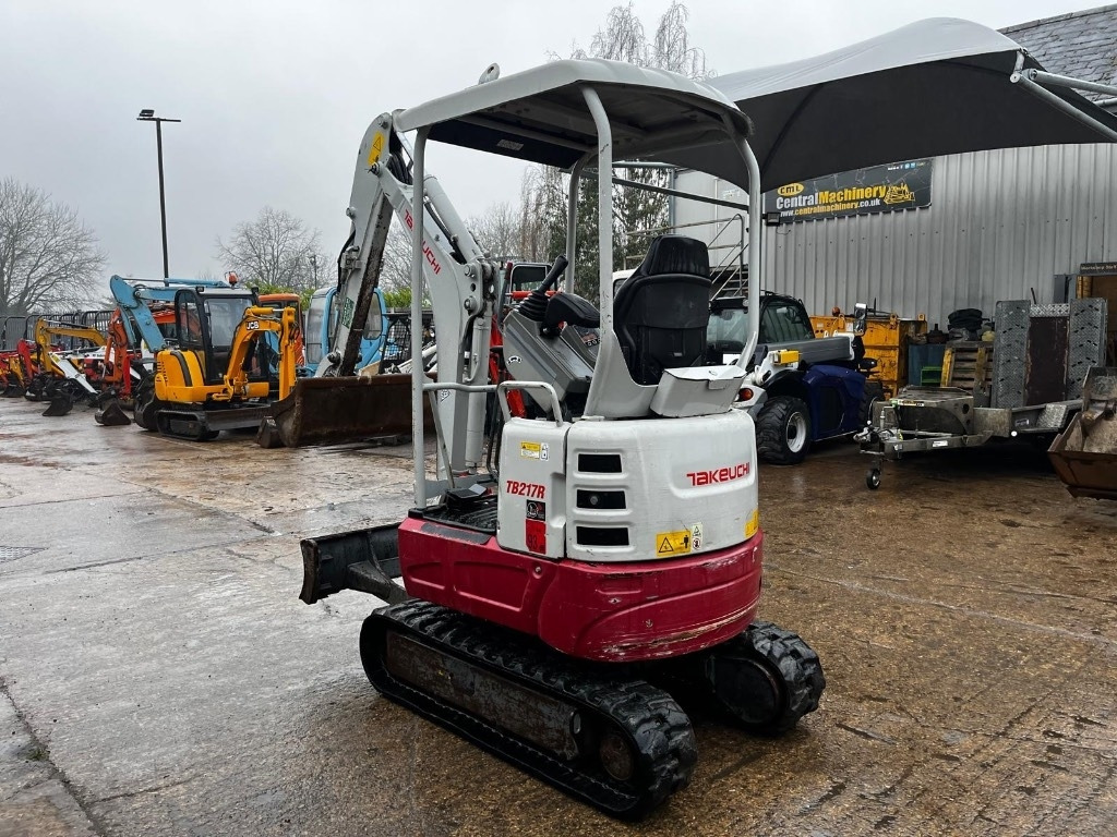 Takeuchi TB 217 R - Miniekskavaator: pilt 5 Takeuchi TB 217 R - Miniekskavaator: pilt 5