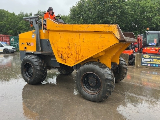 Terex TA9 - Mini kallur: pilt 1 Terex TA9 - Mini kallur: pilt 1