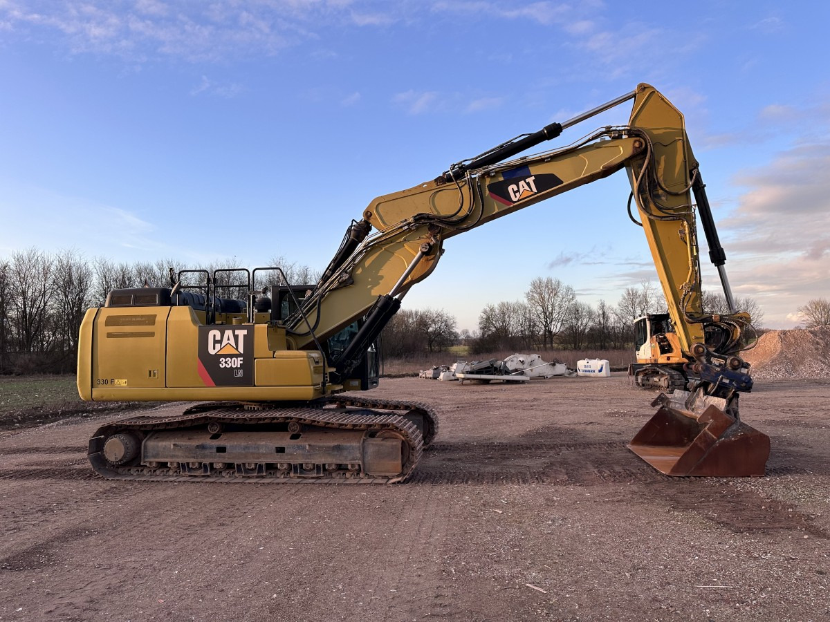 CATERPILLAR 330 FLN VA OQ 70-55 Deutsche Maschine! Top !!! - Lintekskavaator: pilt 2 CATERPILLAR 330 FLN VA OQ 70-55 Deutsche Maschine! Top !!! - Lintekskavaator: pilt 2