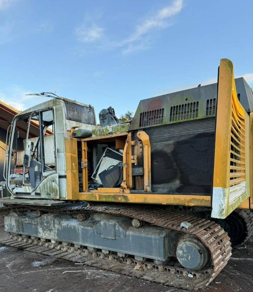 Liebherr LRB 155 for parts breaking dismantling - Ramm: pilt 2 Liebherr LRB 155 for parts breaking dismantling - Ramm: pilt 2