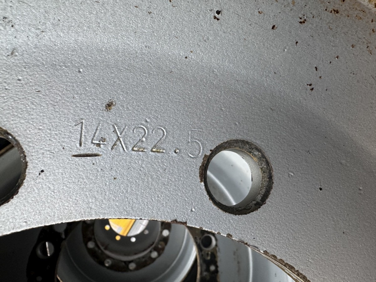 MITAS 445 / 65 R 22.5 Kompletträder - Complet tires - Rehv - Ratastel ekskavaator: pilt 5 MITAS 445 / 65 R 22.5 Kompletträder - Complet tires - Rehv - Ratastel ekskavaator: pilt 5