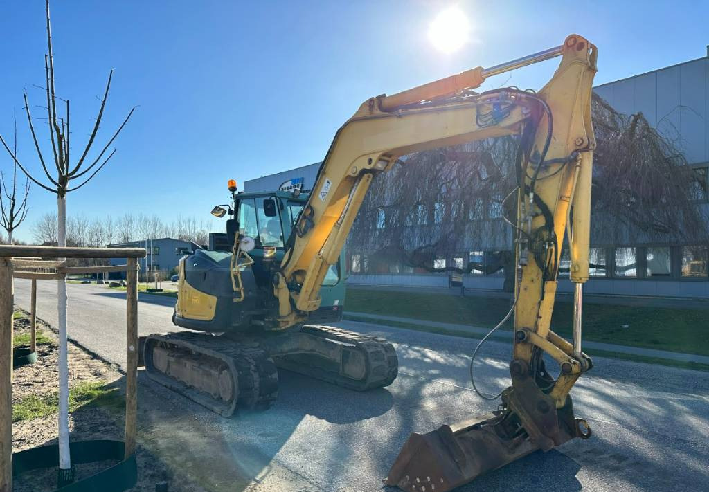 Yanmar SV100-1A Klima German machine! - Miniekskavaator: pilt 4 Yanmar SV100-1A Klima German machine! - Miniekskavaator: pilt 4