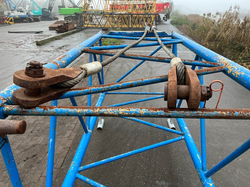 Liebherr HS843 - Kraana-manipulaator - Ehitusmasinad: pilt 4 Liebherr HS843 - Kraana-manipulaator - Ehitusmasinad: pilt 4