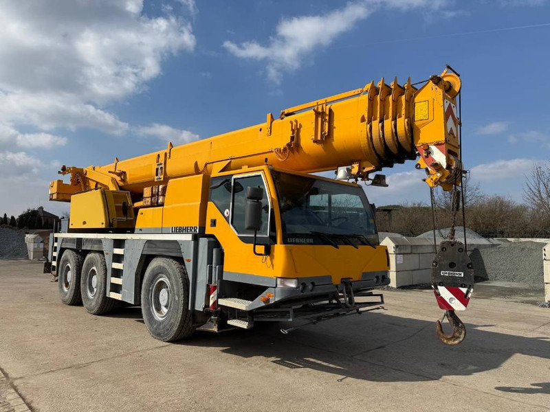 Liebherr LTM1055/1 - Maastikukraana: pilt 2 Liebherr LTM1055/1 - Maastikukraana: pilt 2