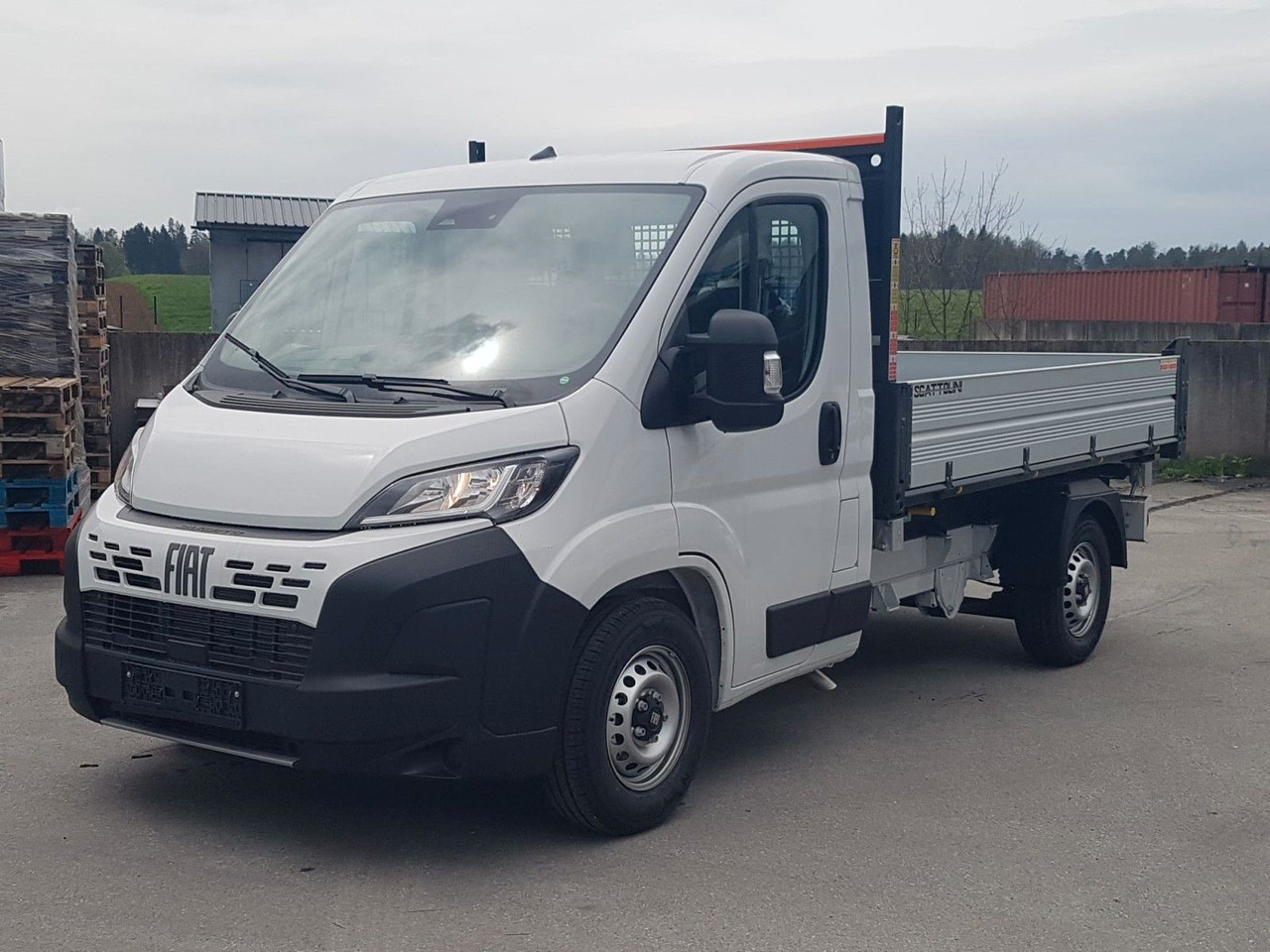Fiat Ducato 35H L2H1 EKA 3-Seiten-Kipper 180 PS AHK - Tarbesõiduk kallur: pilt 1 Fiat Ducato 35H L2H1 EKA 3-Seiten-Kipper 180 PS AHK - Tarbesõiduk kallur: pilt 1