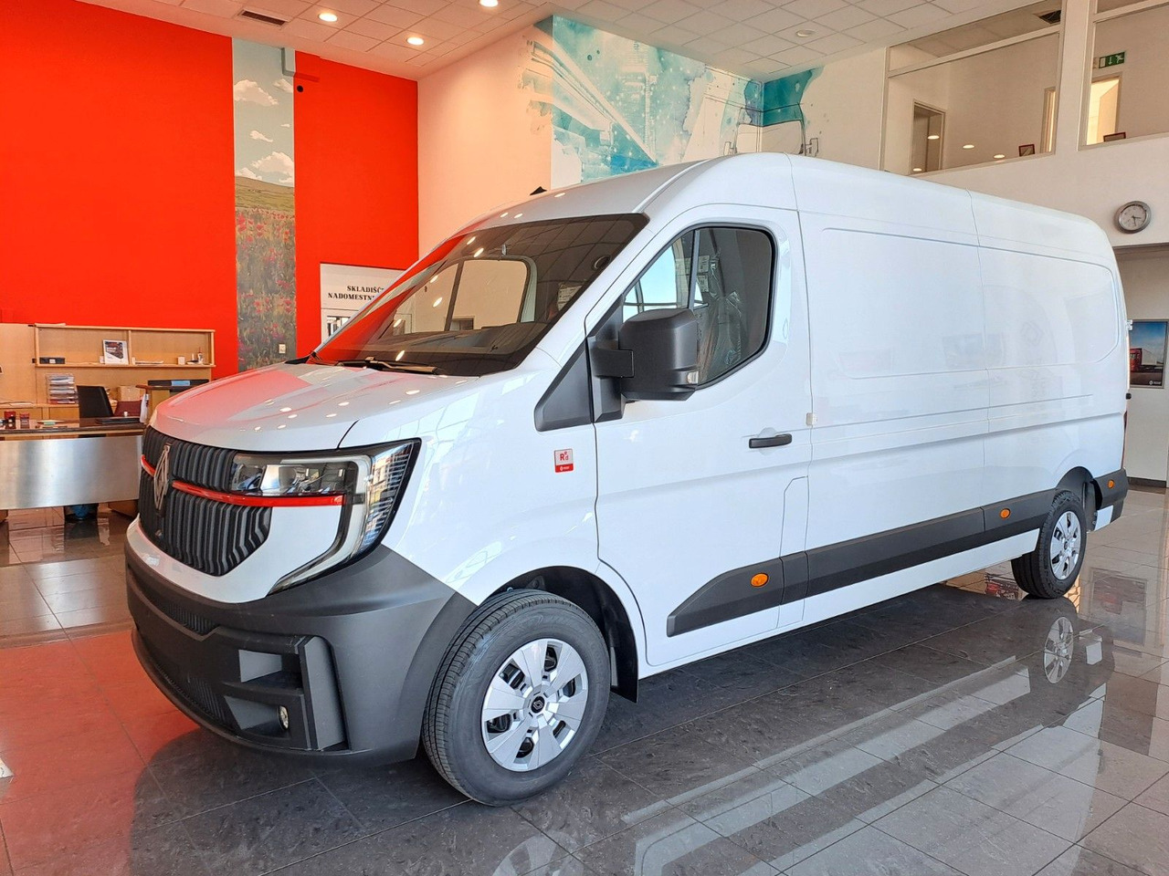 Renault Master L3H2 150 - NAV Klimaaut. Holzb. 270° - Kaubik: pilt 1 Renault Master L3H2 150 - NAV Klimaaut. Holzb. 270° - Kaubik: pilt 1