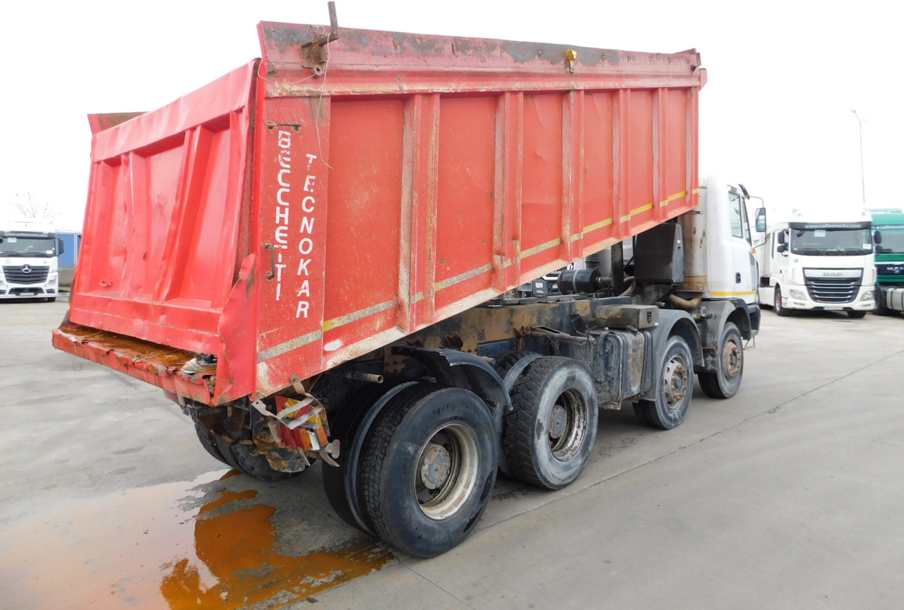 Astra Hd 8444 - Kallurauto: pilt 3 Astra Hd 8444 - Kallurauto: pilt 3