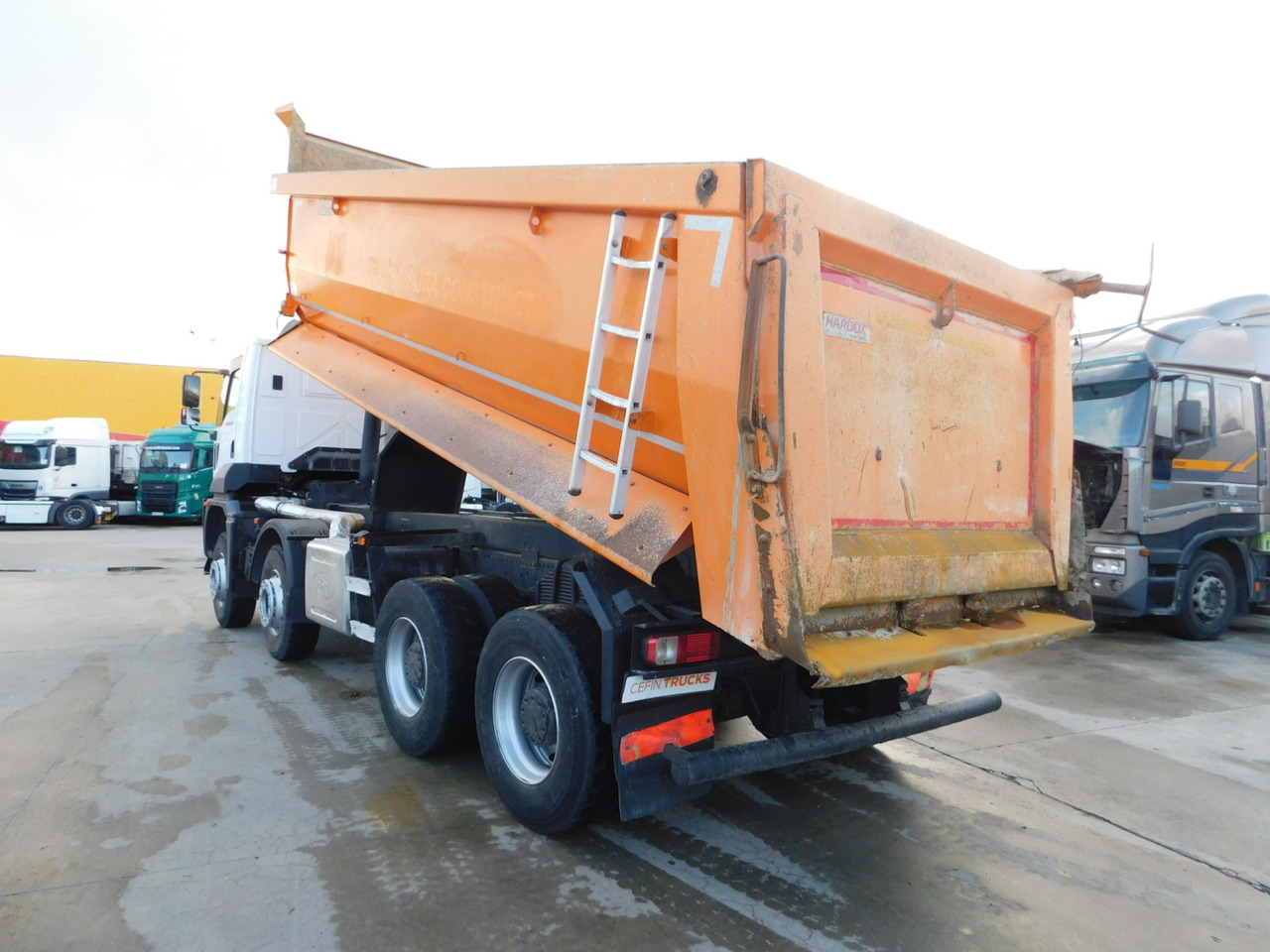 Ford 4142d 8x4 dcab e6 12tx2210 - Kallurauto: pilt 4 Ford 4142d 8x4 dcab e6 12tx2210 - Kallurauto: pilt 4