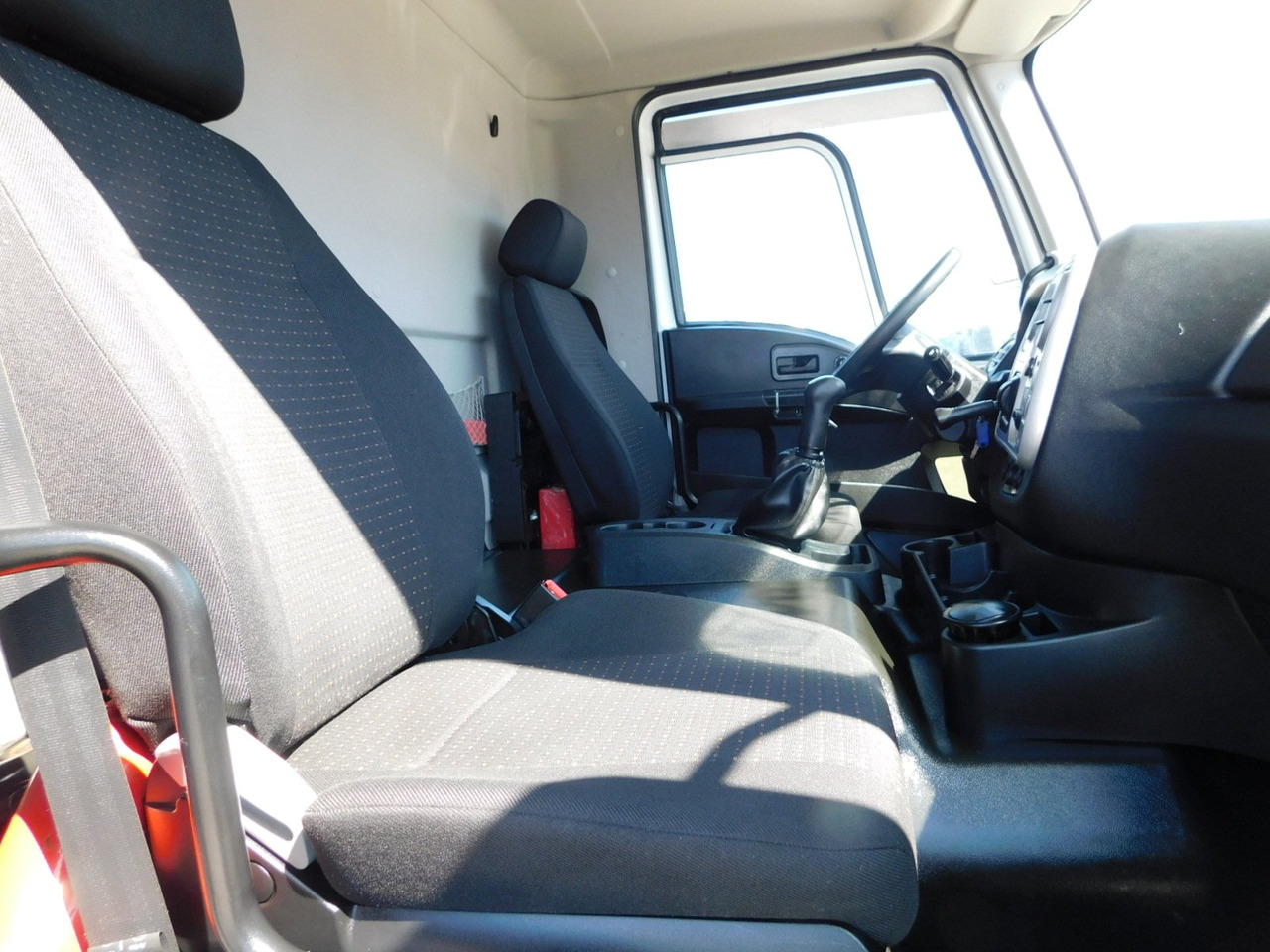 Ford 4142d 8x4 dcab e6 16s2230 - Kallurauto: pilt 5 Ford 4142d 8x4 dcab e6 16s2230 - Kallurauto: pilt 5