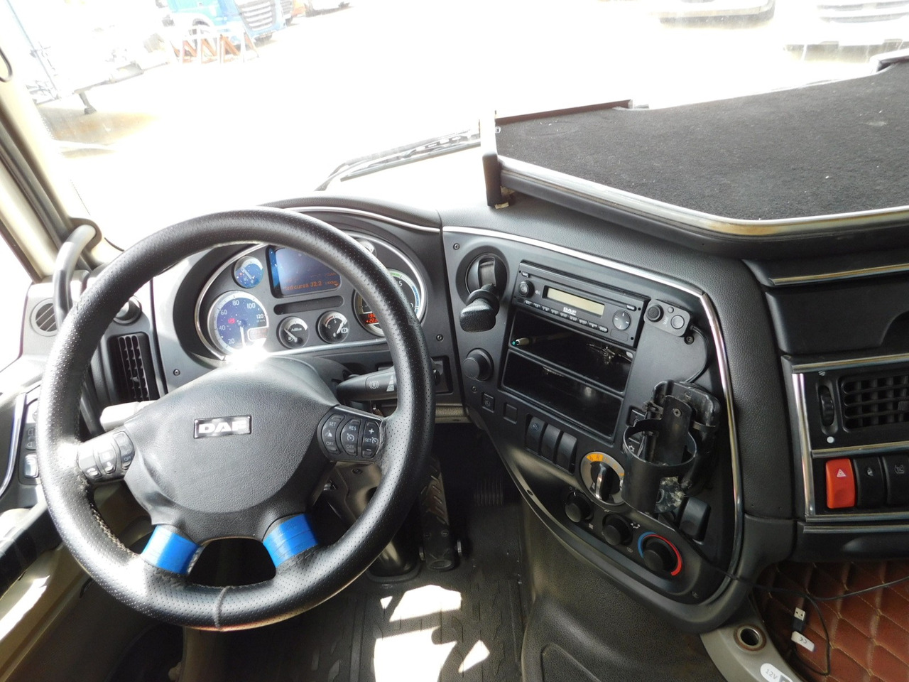 Daf Xf 105460 - Sadulveok: pilt 5 Daf Xf 105460 - Sadulveok: pilt 5