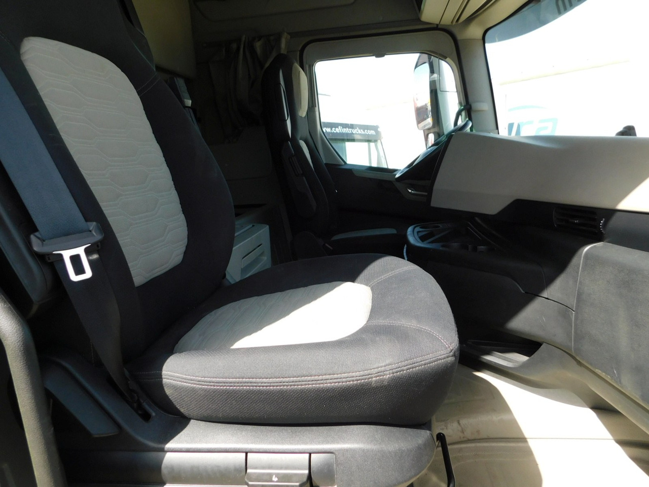 Ford F max chk1 - Sadulveok: pilt 5 Ford F max chk1 - Sadulveok: pilt 5