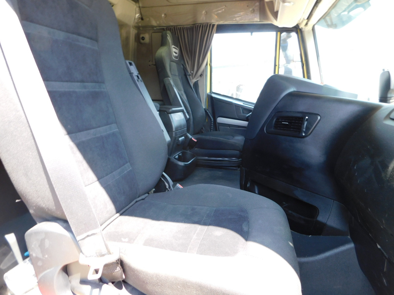 Iveco As440stp - Sadulveok: pilt 5 Iveco As440stp - Sadulveok: pilt 5
