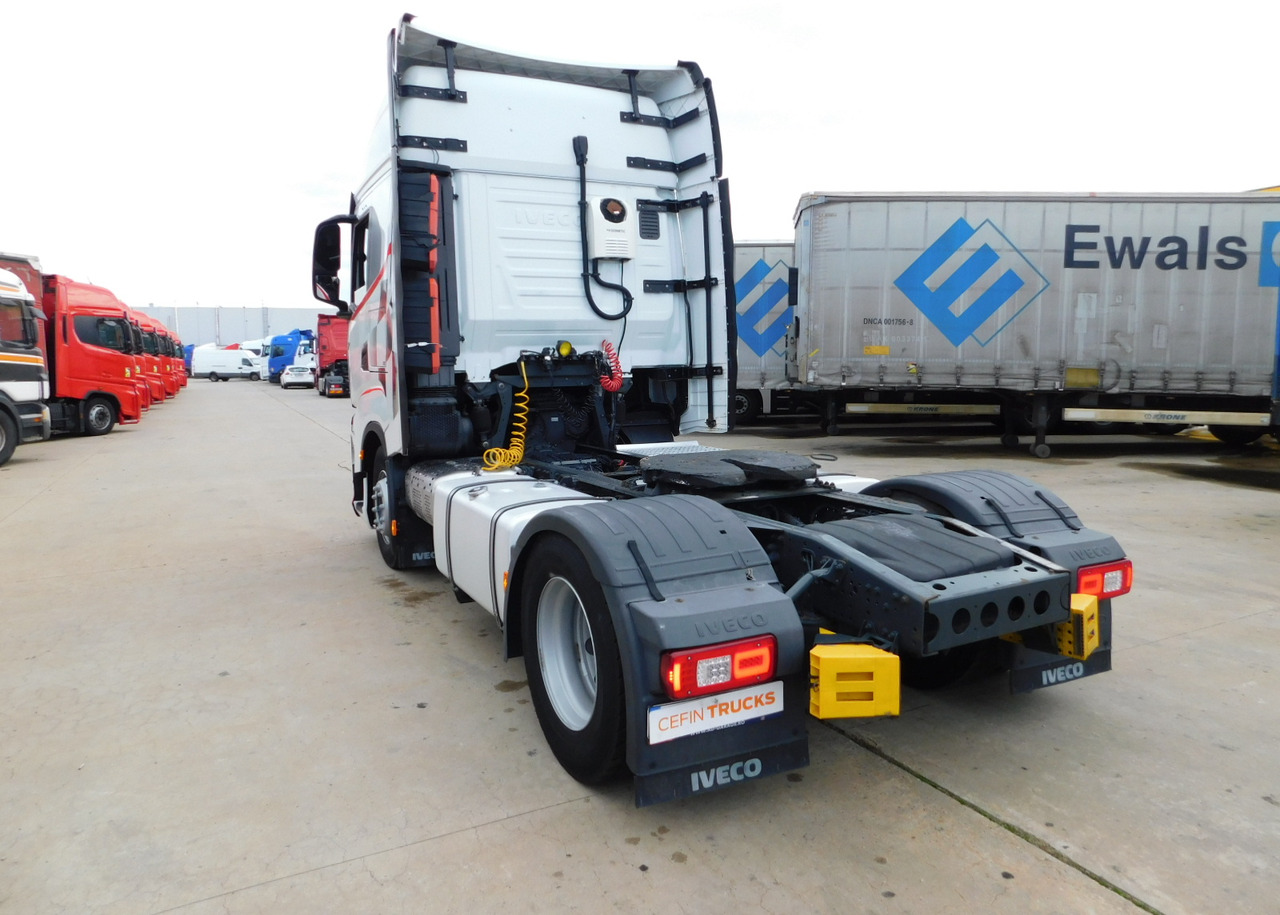 Iveco As440stp - Sadulveok: pilt 4 Iveco As440stp - Sadulveok: pilt 4