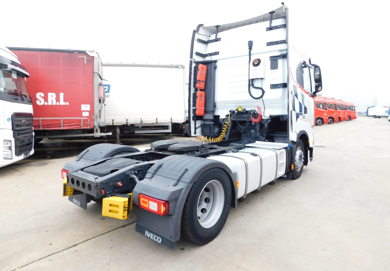 Iveco As440stp - Sadulveok: pilt 3 Iveco As440stp - Sadulveok: pilt 3