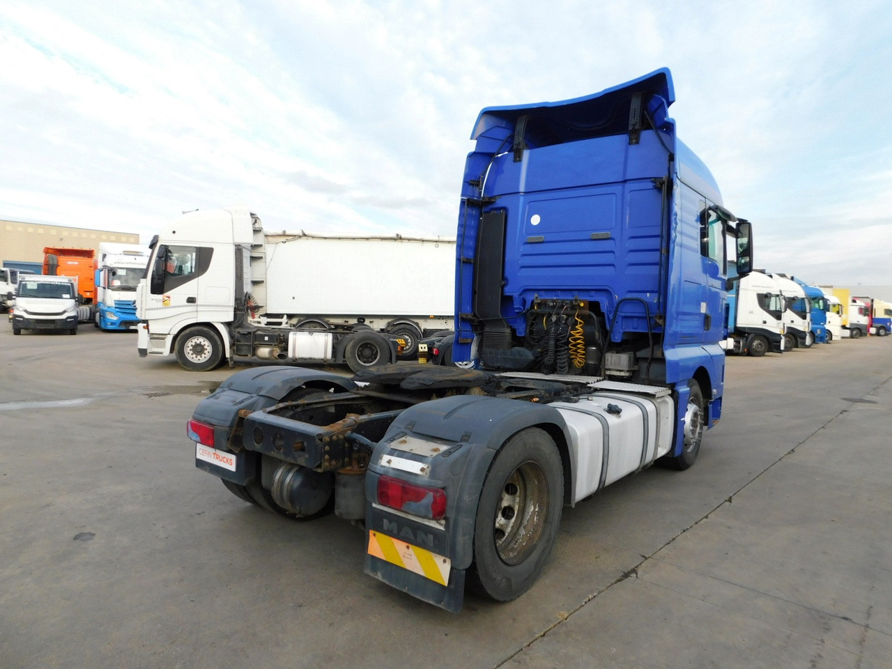 Man Tgx 18440 - Sadulveok: pilt 3 Man Tgx 18440 - Sadulveok: pilt 3