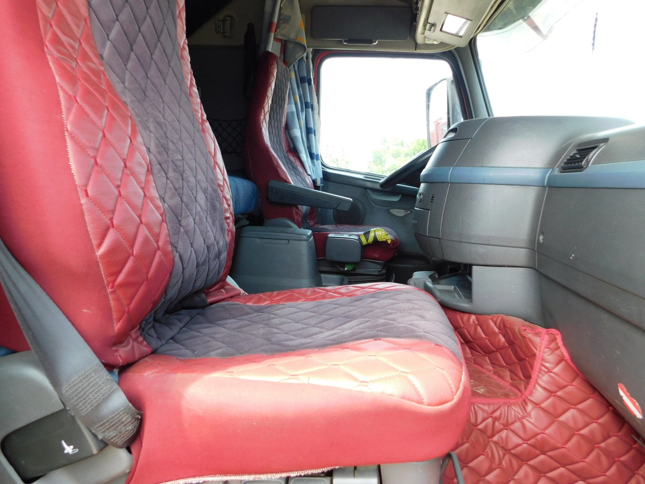 Volvo Fh 440 - Sadulveok: pilt 5 Volvo Fh 440 - Sadulveok: pilt 5