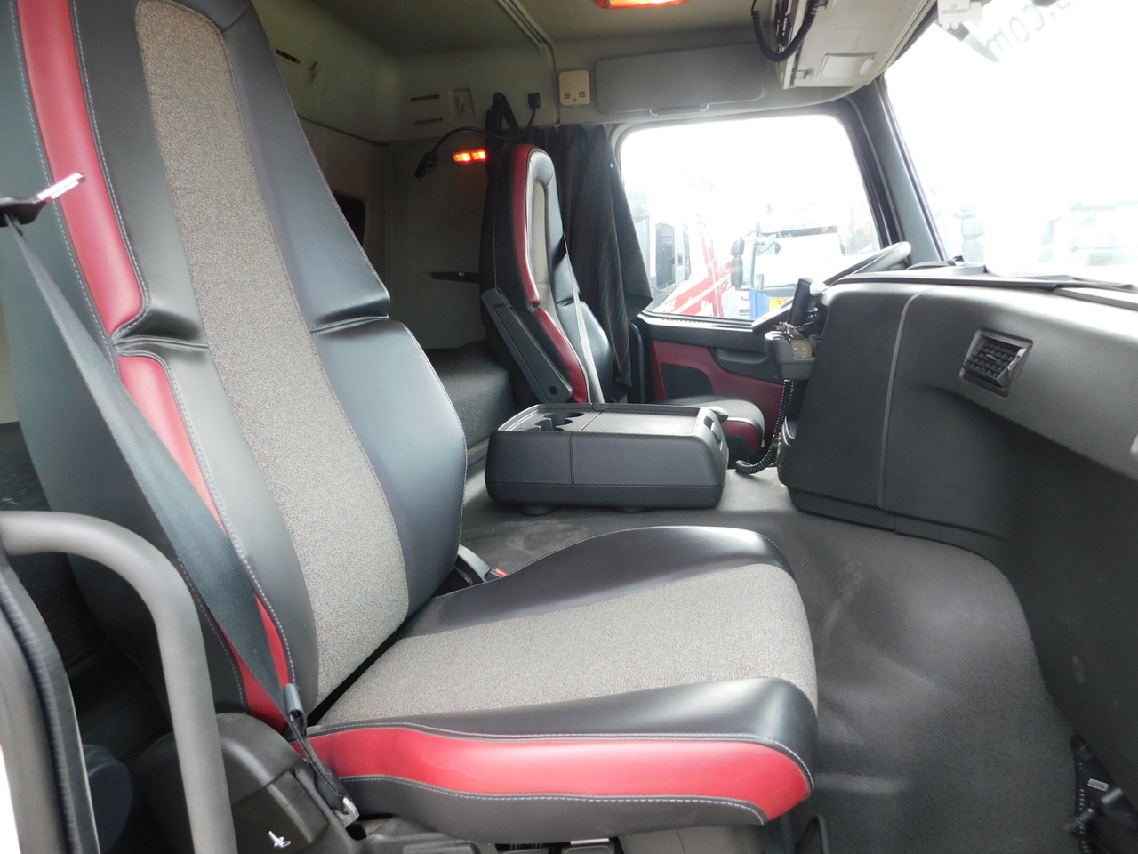 Volvo Fmx 460 - Kallurauto: pilt 5 Volvo Fmx 460 - Kallurauto: pilt 5