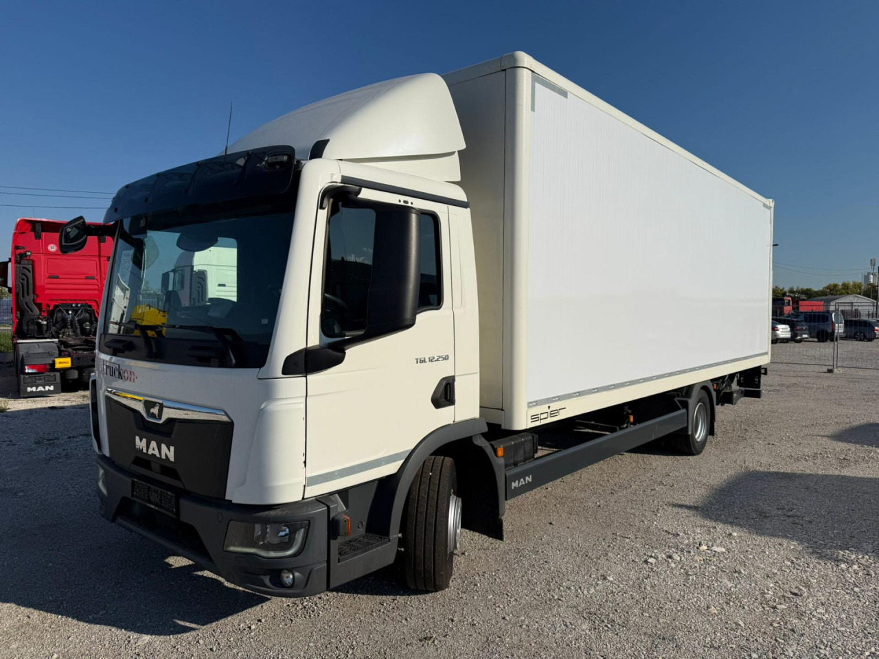 MAN TGL 12.250 4x2 BL Euro6 Klima AHK Luftfeder - Tarbesõiduk furgoon: pilt 1 MAN TGL 12.250 4x2 BL Euro6 Klima AHK Luftfeder - Tarbesõiduk furgoon: pilt 1