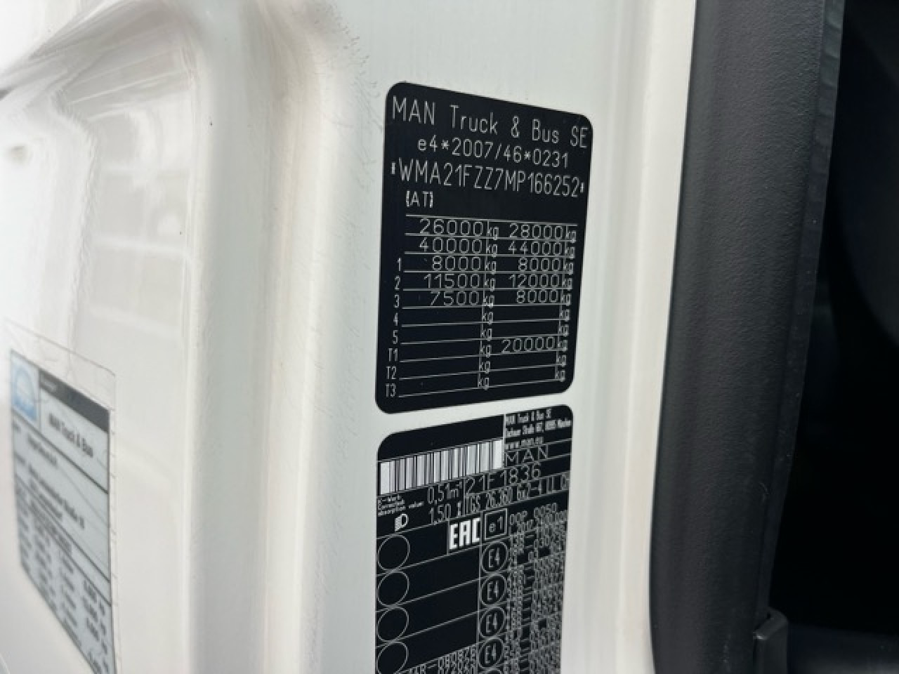 MAN TGS 26.360 6x2-4 LL Euro6 Klima AHK Luftfeder - Kabiinišassiiga veoauto: pilt 5 MAN TGS 26.360 6x2-4 LL Euro6 Klima AHK Luftfeder - Kabiinišassiiga veoauto: pilt 5