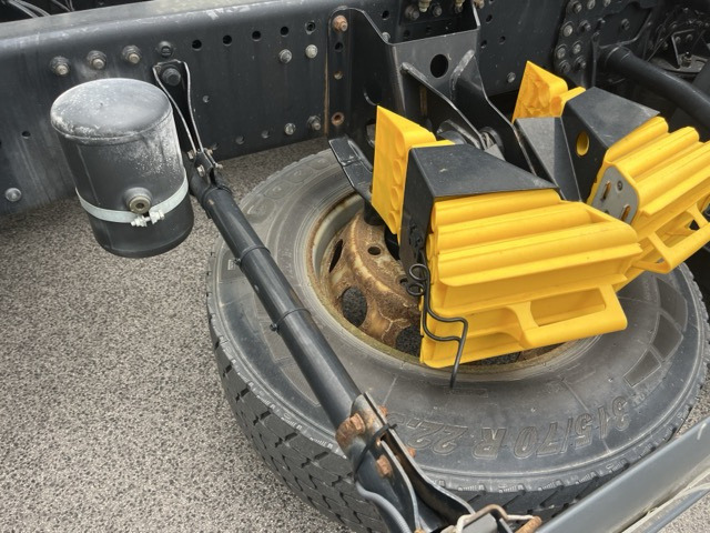 MAN TGX 26.470 6x2-4 LL Euro6 Intarder AHK Luftfeder - Konteinerveduk/ Tõstukiga veoauto: pilt 4 MAN TGX 26.470 6x2-4 LL Euro6 Intarder AHK Luftfeder - Konteinerveduk/ Tõstukiga veoauto: pilt 4