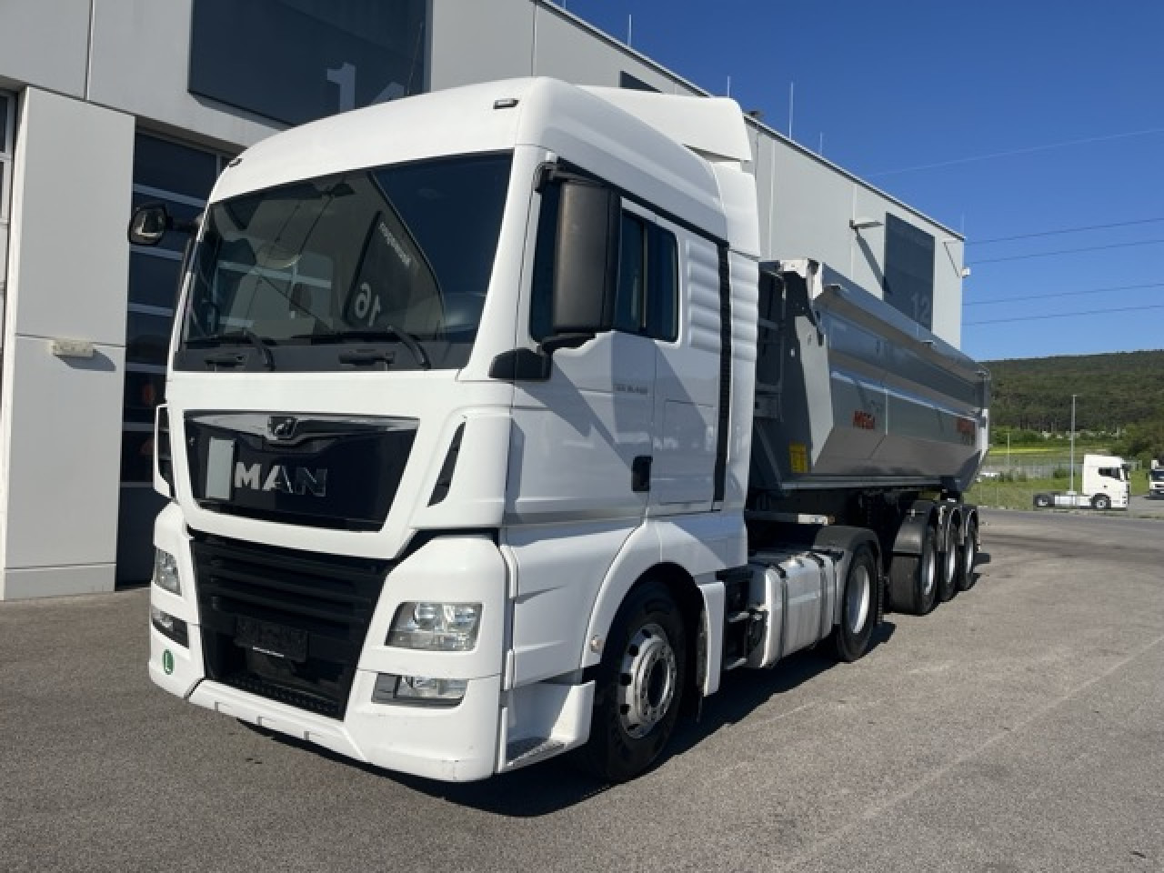 MAN TGX 18.460 4x2 BLS mit Kipphydraulik Euro6 Klima - Sadulveok: pilt 1 MAN TGX 18.460 4x2 BLS mit Kipphydraulik Euro6 Klima - Sadulveok: pilt 1