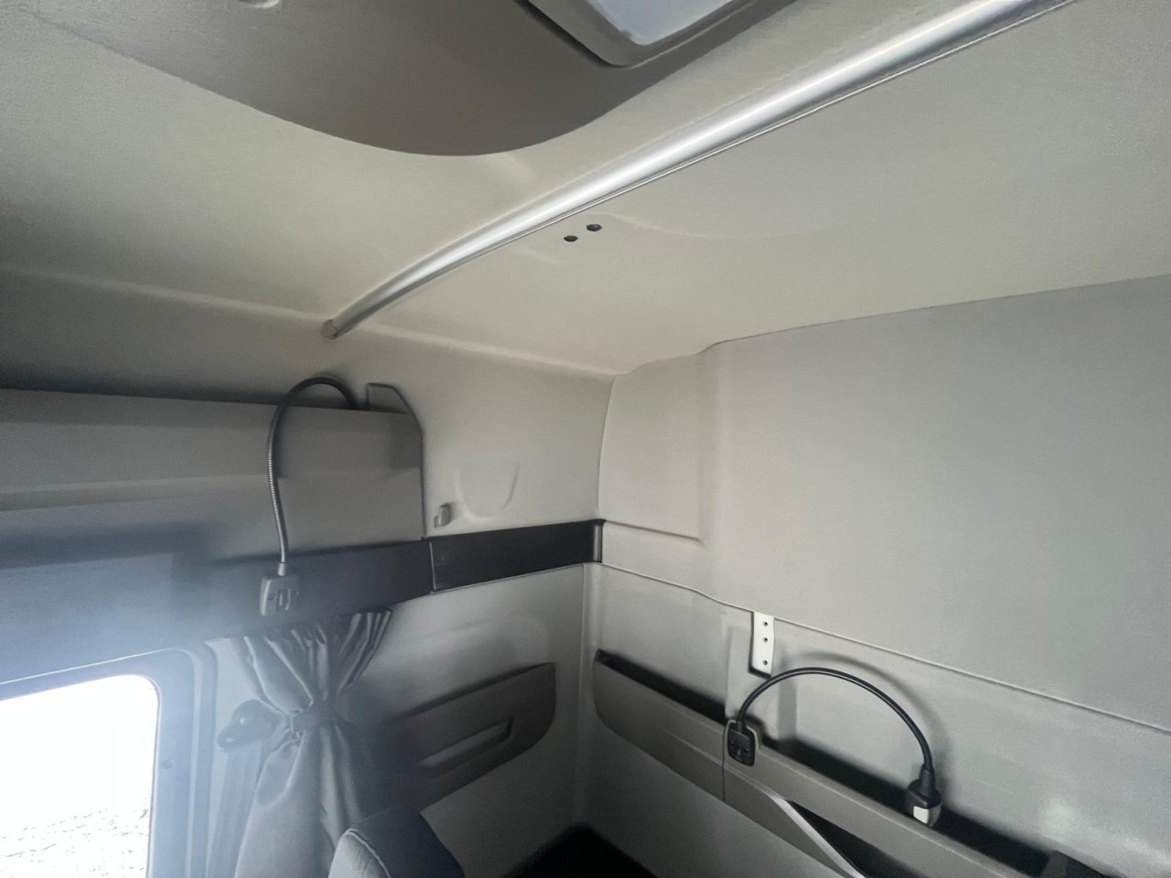 MAN TGX 18.510 4x2 BL SA ADR FL EXII EXIII Euro6 Klima - Sadulveok: pilt 3 MAN TGX 18.510 4x2 BL SA ADR FL EXII EXIII Euro6 Klima - Sadulveok: pilt 3