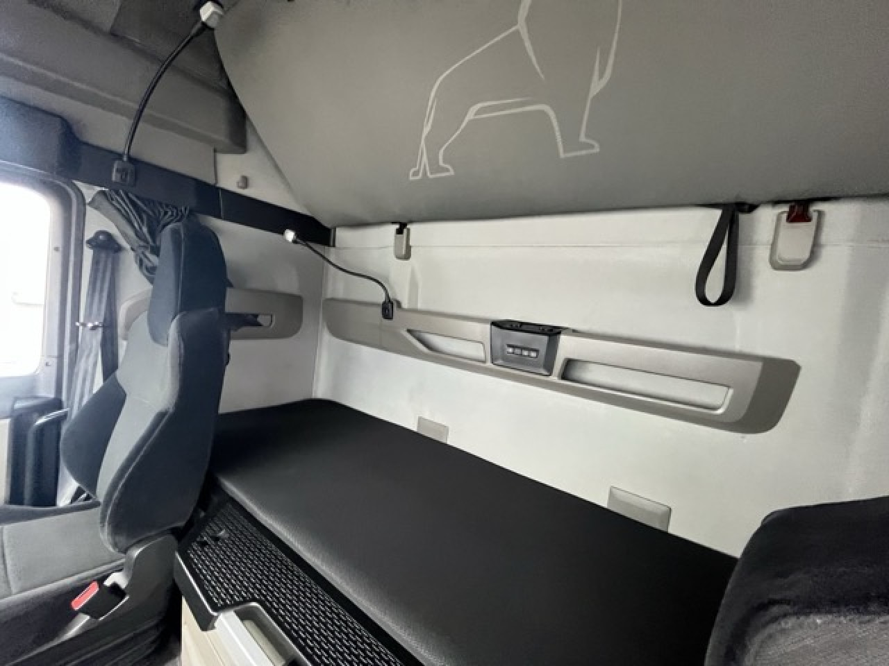 MAN TGX 18.510 4x2 LL SA Euro6 Retarder Klima ZV - Sadulveok: pilt 2 MAN TGX 18.510 4x2 LL SA Euro6 Retarder Klima ZV - Sadulveok: pilt 2