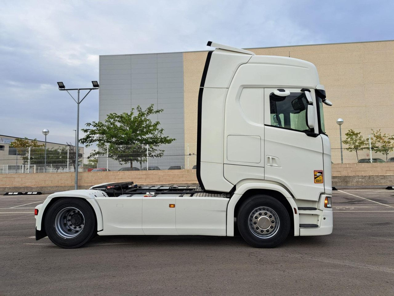 Scania - Sadulveok: pilt 2 Scania - Sadulveok: pilt 2