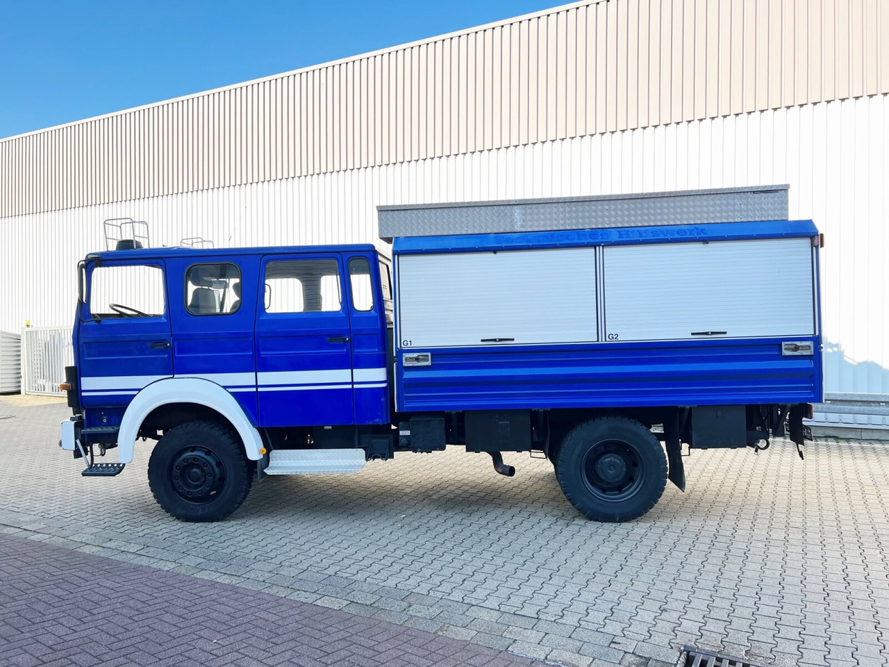 120-23 AW 4x4 Doka 120-23 AW 4x4 Doka, V8-Motor, Gerätewagen, Seilwinde - Madelveok/ Platvormveok: pilt 4 120-23 AW 4x4 Doka 120-23 AW 4x4 Doka, V8-Motor, Gerätewagen, Seilwinde - Madelveok/ Platvormveok: pilt 4