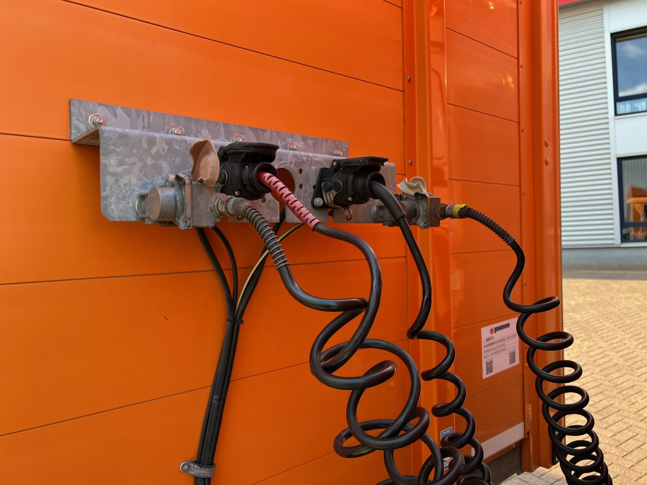 Ackermann PS-F 5.3/13.5 EZG SPS PS-F 5.3/13.5 EZG SPS, Edscha-Verdeck, Lenkachse - Tentpoolhaagis: pilt 4 Ackermann PS-F 5.3/13.5 EZG SPS PS-F 5.3/13.5 EZG SPS, Edscha-Verdeck, Lenkachse - Tentpoolhaagis: pilt 4