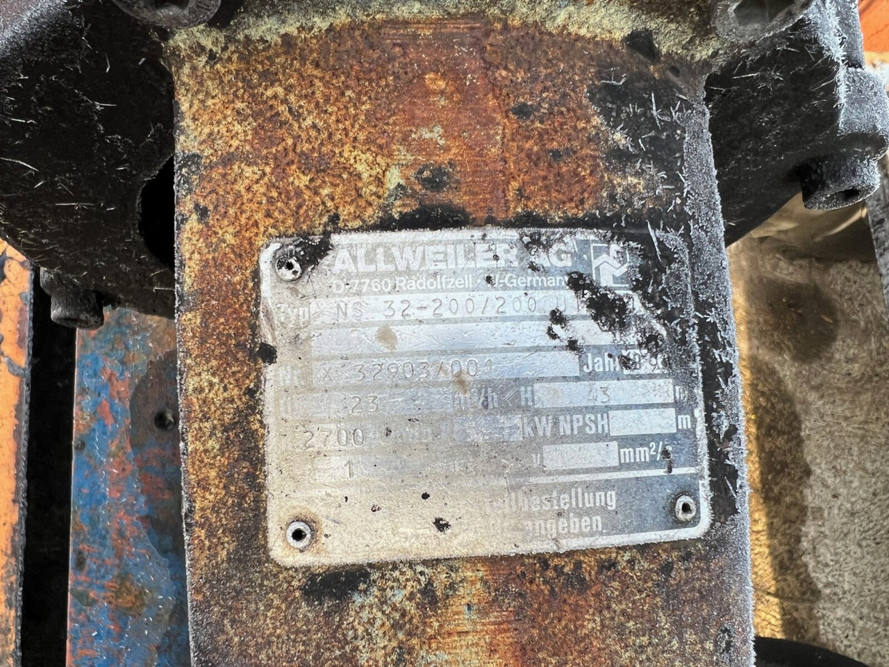 Asphaltkocher Asphaltkocher ca. 4m³, 4x VORHANDEN! - Asfaldimasin, Haagis: pilt 4 Asphaltkocher Asphaltkocher ca. 4m³, 4x VORHANDEN! - Asfaldimasin, Haagis: pilt 4
