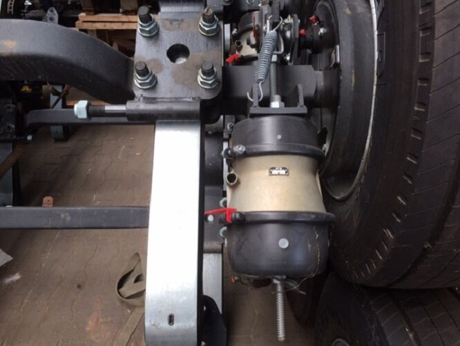 EuroCargo ML160E32 4x2 EuroCargo ML160E32 4x2 mit Teilen für Anhänger und Aufbauten - Treilerveoauto: pilt 5 EuroCargo ML160E32 4x2 EuroCargo ML160E32 4x2 mit Teilen für Anhänger und Aufbauten - Treilerveoauto: pilt 5