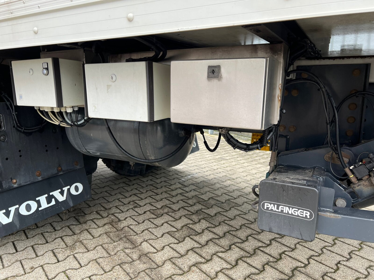 FE 280 4x2 FE 280 4x2, Stickstoffkühler/Nitrogen-Freezer/LBW MBB - Külmutiga veoauto: pilt 2 FE 280 4x2 FE 280 4x2, Stickstoffkühler/Nitrogen-Freezer/LBW MBB - Külmutiga veoauto: pilt 2