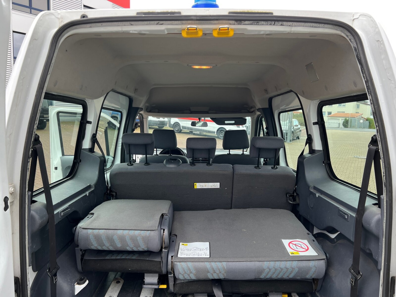 Väike kaubik Ford Tourneo Connect 4x2 Tourneo Connect 4x2, Personentransporter, 8-Sitzer: pilt 13