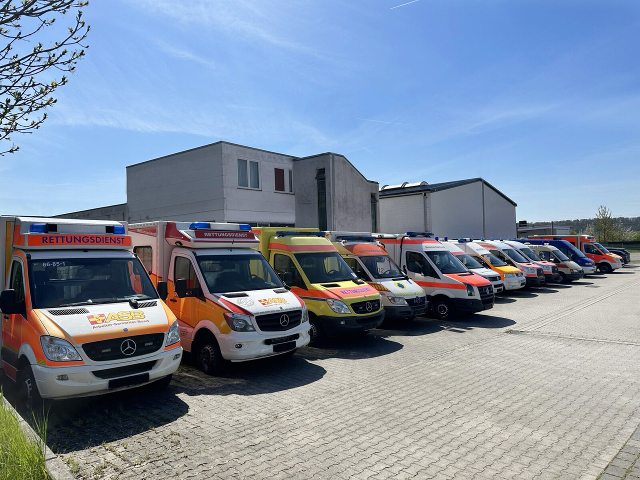 Ford Transit 2.2 TDCI 4x2 Transit 2.2 TDCI 4x2, Krankentransporter - Kiirabiauto: pilt 4 Ford Transit 2.2 TDCI 4x2 Transit 2.2 TDCI 4x2, Krankentransporter - Kiirabiauto: pilt 4