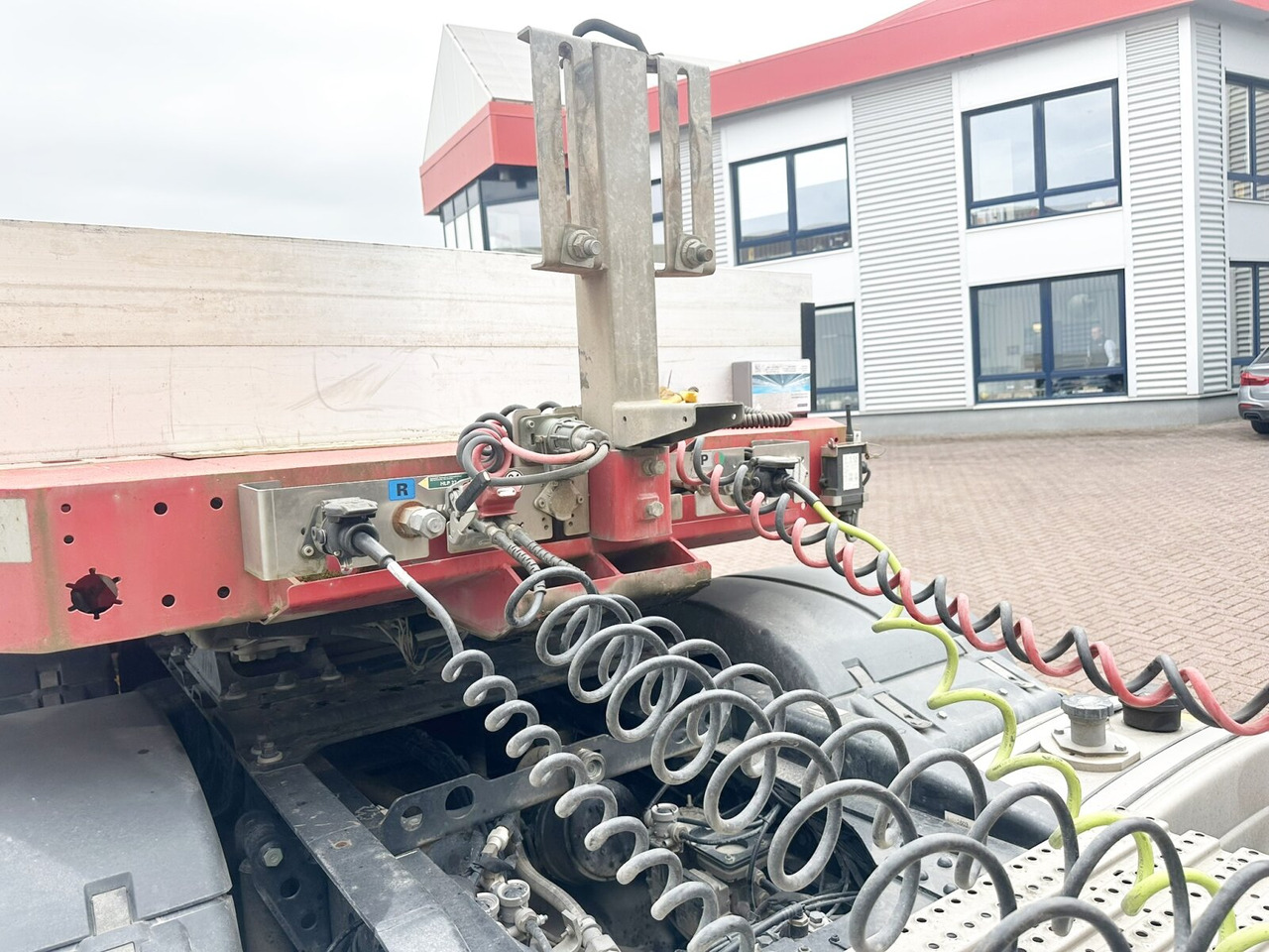 Goldhofer STZ L 6-67/80 A STZ-L 6-67/80 A, 6 Achsen, 86.000kg Ges.-Gew. - Madal platvormpoolhaagis: pilt 5 Goldhofer STZ L 6-67/80 A STZ-L 6-67/80 A, 6 Achsen, 86.000kg Ges.-Gew. - Madal platvormpoolhaagis: pilt 5
