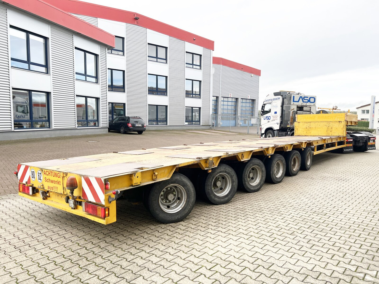 Madal platvormpoolhaagis transporditavad ained rasketehnika Goldhofer STZ-L6-62/80 STZ-L6-62/80, 5x Lenkachse: pilt 13