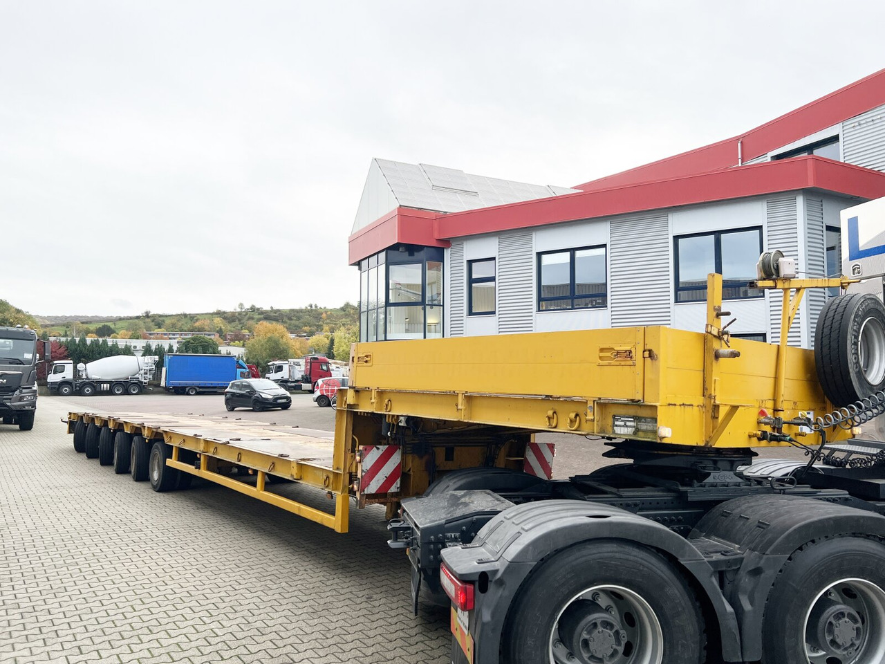 Madal platvormpoolhaagis transporditavad ained rasketehnika Goldhofer STZ-L6-62/80 STZ-L6-62/80, 5x Lenkachse: pilt 11