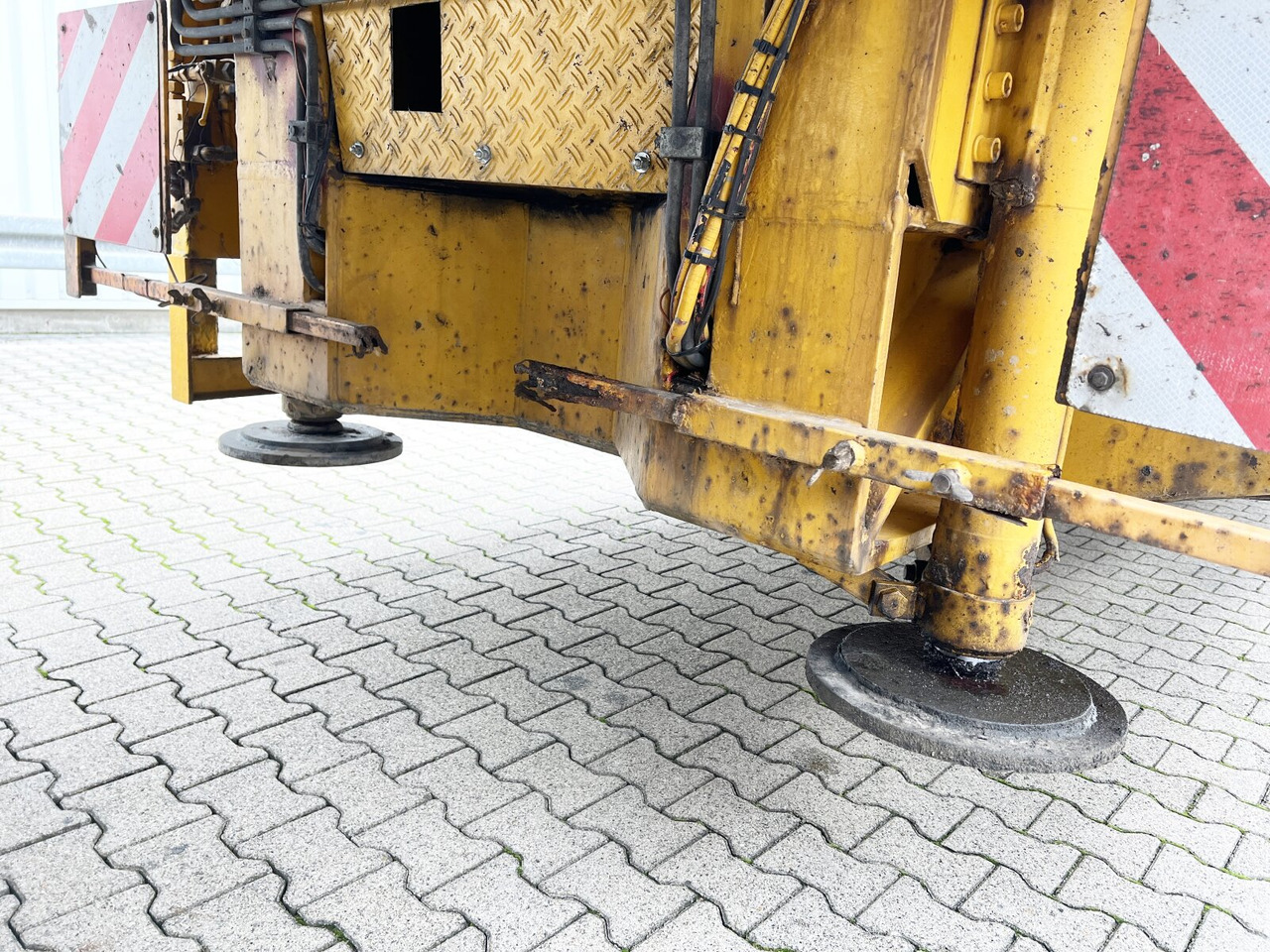 Goldhofer STZ-L6-62/80 STZ-L6-62/80, 5x Lenkachse - Madal platvormpoolhaagis: pilt 3 Goldhofer STZ-L6-62/80 STZ-L6-62/80, 5x Lenkachse - Madal platvormpoolhaagis: pilt 3