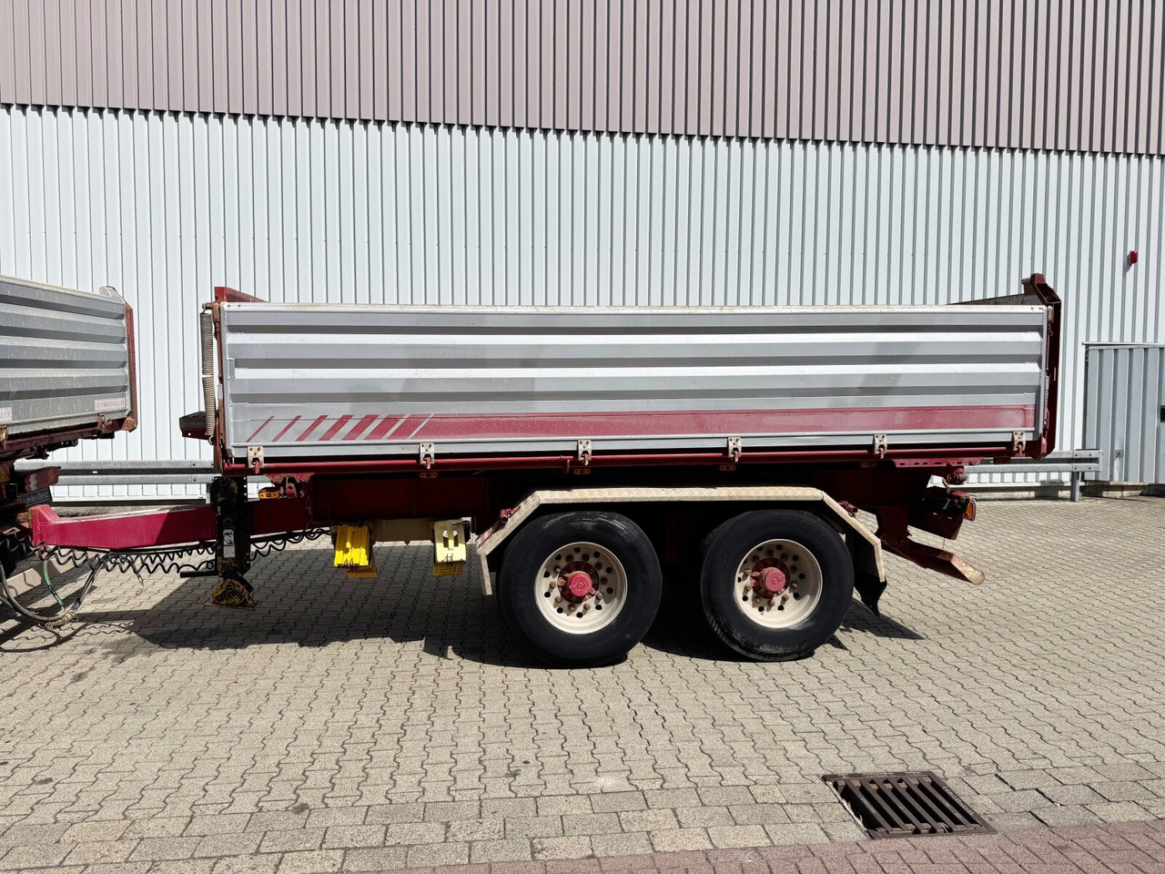 Schwarzmüller TKA-E 18 TKA-E 18, Alu-Bordwände ca. 11m³ - Haagis: pilt 5 Schwarzmüller TKA-E 18 TKA-E 18, Alu-Bordwände ca. 11m³ - Haagis: pilt 5