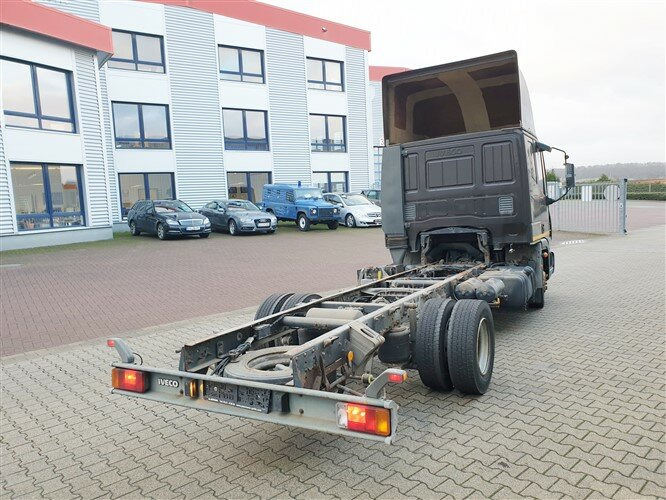 Kabiinišassiiga veoauto Iveco EuroCargo 75 E 17/4x2 EuroCargo 75 E 17/4x2, 6x VORHANDEN!: pilt 6