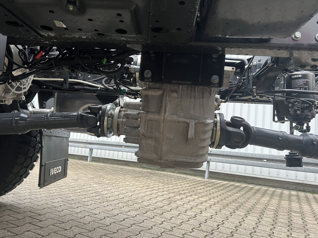 Iveco EuroCargo ML150E24 WS 4x4 EuroCargo ML150E24 WS 4x4, Euro3, mehrfach Vorhanden! - Kabiinišassiiga veoauto: pilt 2 Iveco EuroCargo ML150E24 WS 4x4 EuroCargo ML150E24 WS 4x4, Euro3, mehrfach Vorhanden! - Kabiinišassiiga veoauto: pilt 2