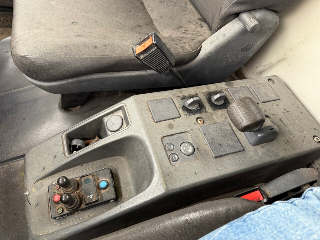 Iveco ML80E18/P 4x2 ML80E18/P 4x2, City-Abroller - Konkstõstukiga veoauto: pilt 4 Iveco ML80E18/P 4x2 ML80E18/P 4x2, City-Abroller - Konkstõstukiga veoauto: pilt 4