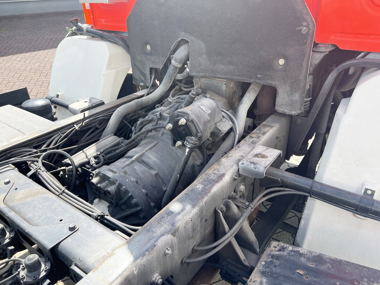 Kabiinišassiiga veoauto MAN 25/18.284 6x2-4 LL 25/18.284 6x2-4 LL, Retarder, Lenkachse: pilt 14