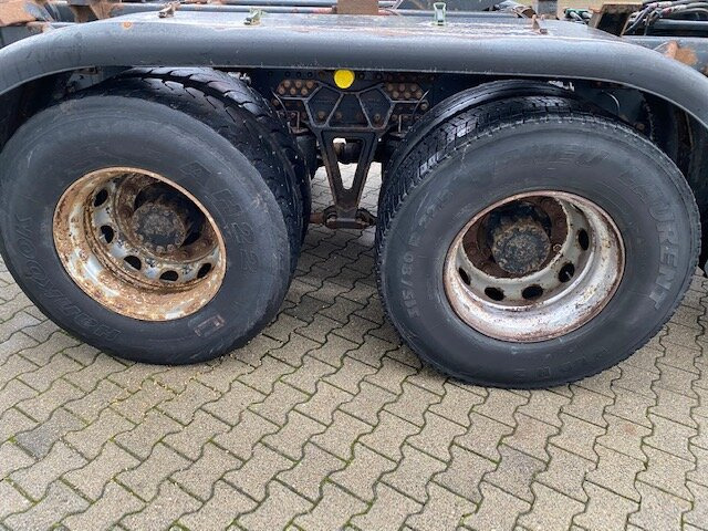 MAN T40 26.364/414 6x4, 6-Zylinder T40 26.364/414 6x4, 6-Zylinder - Kabiinišassiiga veoauto: pilt 3 MAN T40 26.364/414 6x4, 6-Zylinder T40 26.364/414 6x4, 6-Zylinder - Kabiinišassiiga veoauto: pilt 3