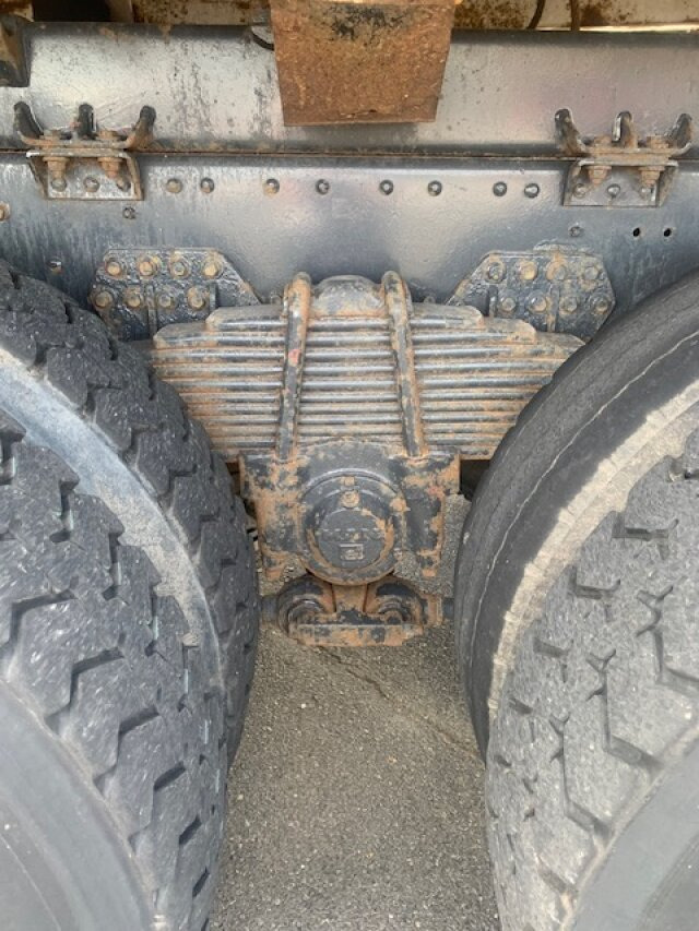 MAN T42 T42 6x6 - Kallurauto: pilt 4 MAN T42 T42 6x6 - Kallurauto: pilt 4